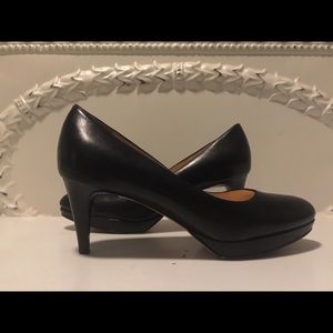 Women’s Black Leather Heels Nike Air